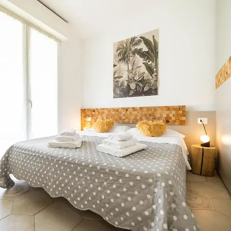 Serenity With Swimming Pool And Parking In