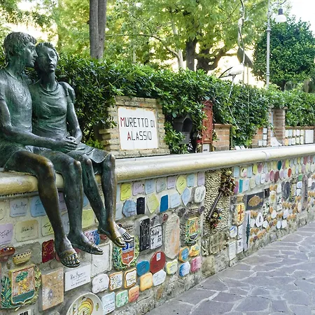 Διαμέρισμα Serenity With Swimming Pool And Parking In Αλάσιο